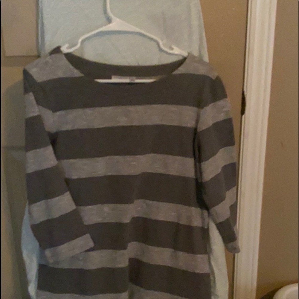 Croft &Barrow size medium, 3/4 sleeve